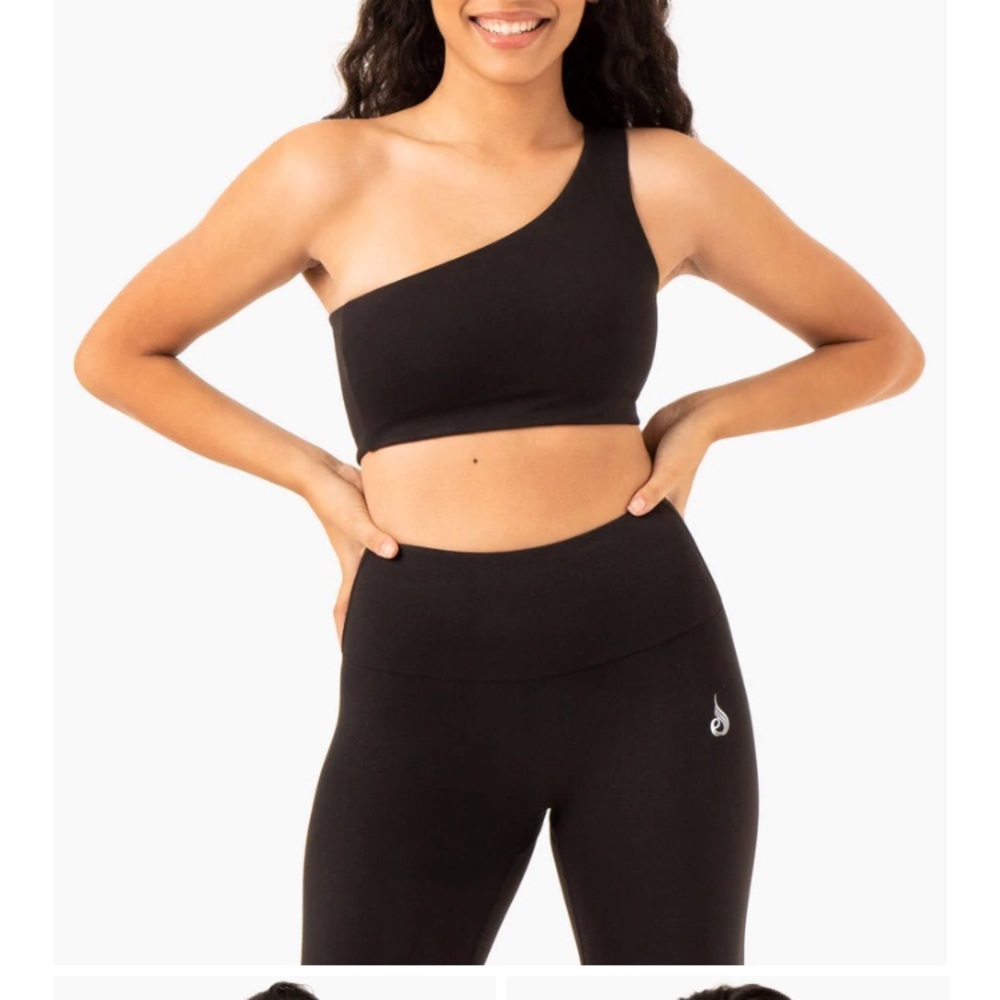 One shoulder sports bra